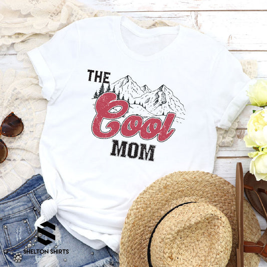 Cool Mom Mountains Grunge Vintage Print Grey T-shirt