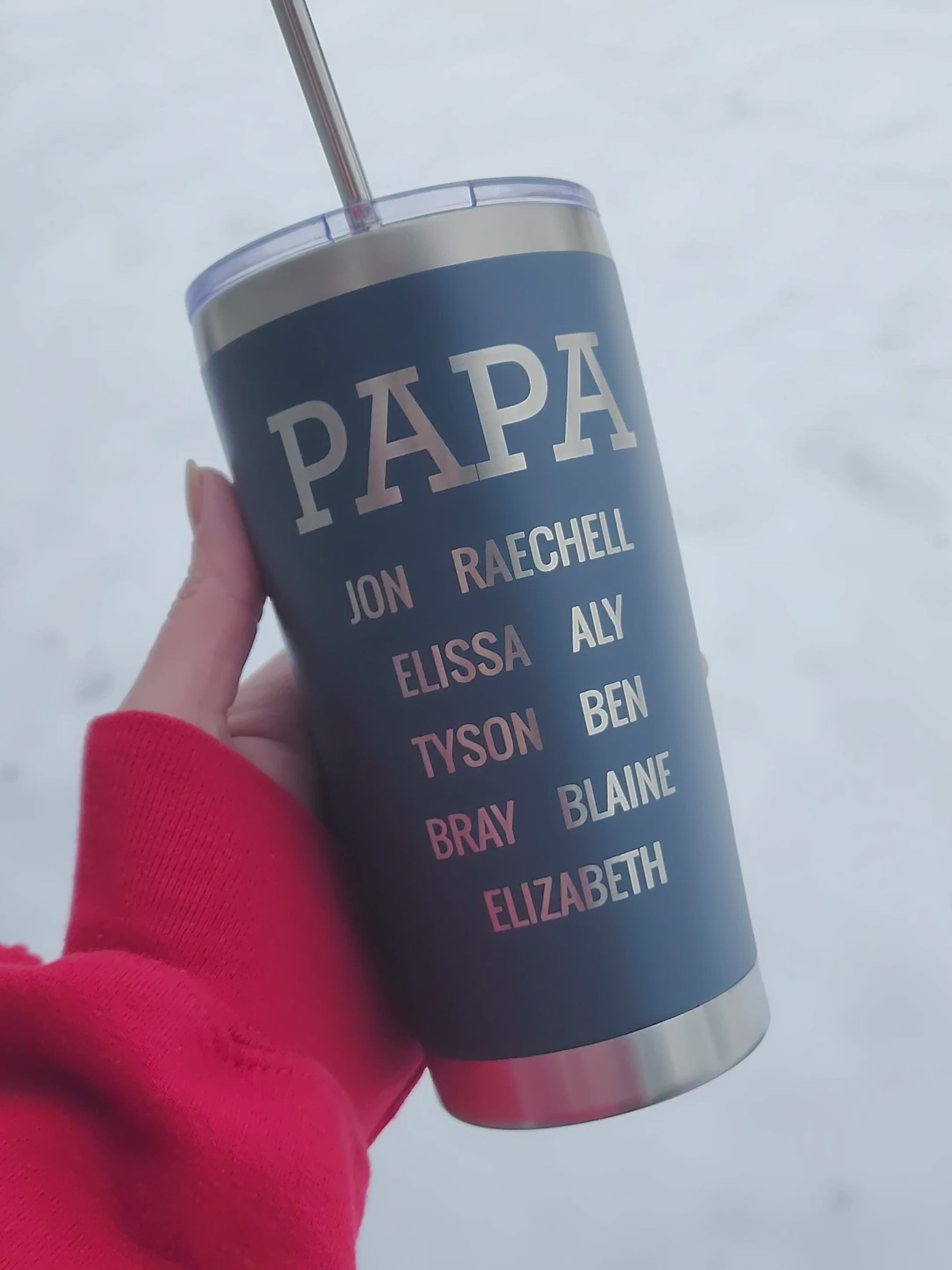Personalized Dad Presents from Kids Tumblers with 4 Names  Happy Father's Day To The Best Dad Ever Insulated Travel Tumbler Cup 20oz  Crown Retro Mug for Daddy Papa Men: Tumblers