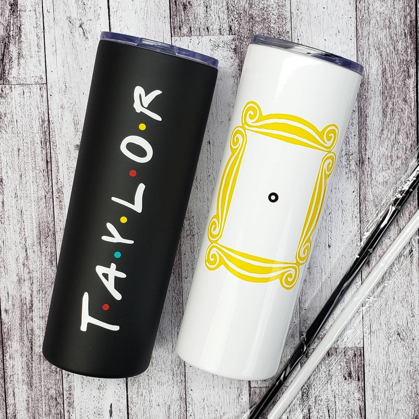 Personalized Tumbler with Yellow Peephole Frame and your name in the FRIENDS style