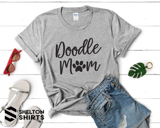 Doodle Mom with Paw Print Unisex T-shirt - Mother's Day Gift